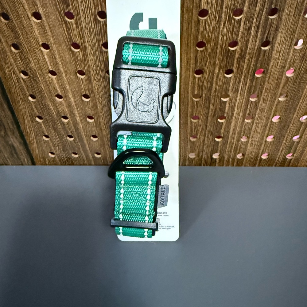 Green and Black Dog Collar